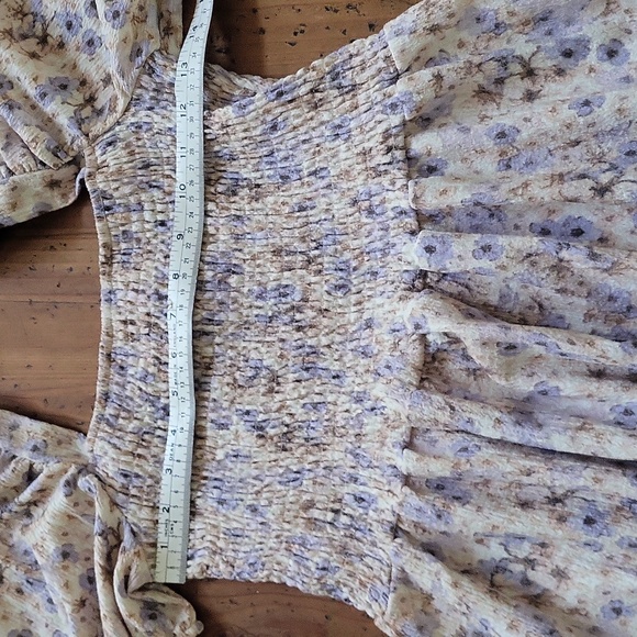 H&M Floral Dress - Picture 2 of 6